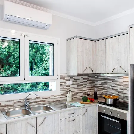 Panorama Ionian View * Nikiána